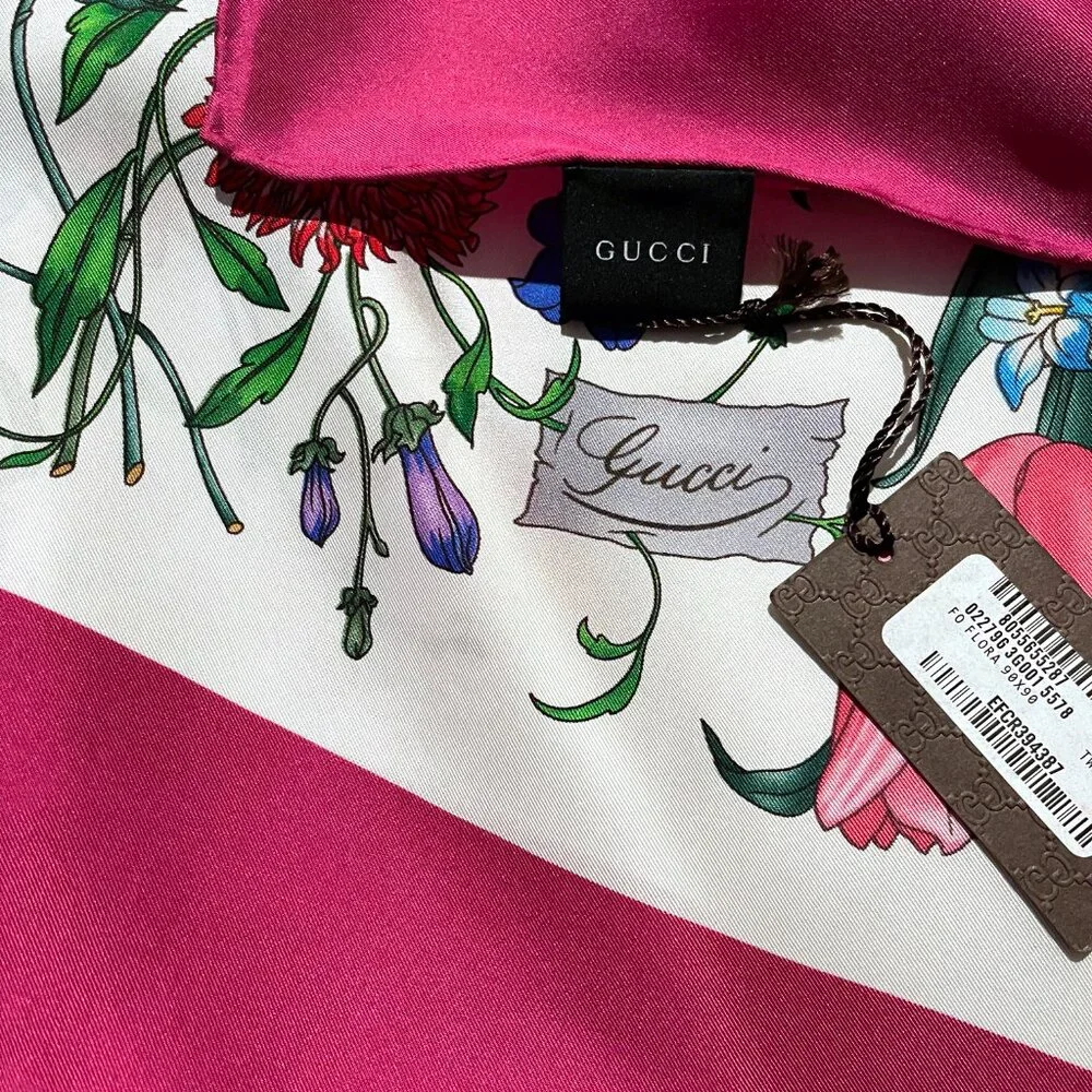 Gucci Silk Wrap Flora Print Logo White Multicolor Pink Border Scarf